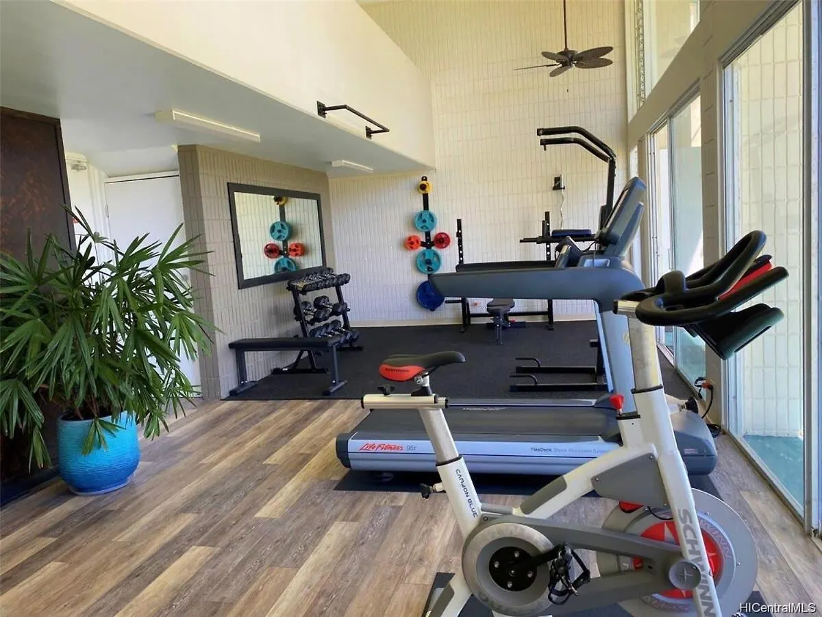 Luxury Beachfront Condo Hau'ula 0*,
