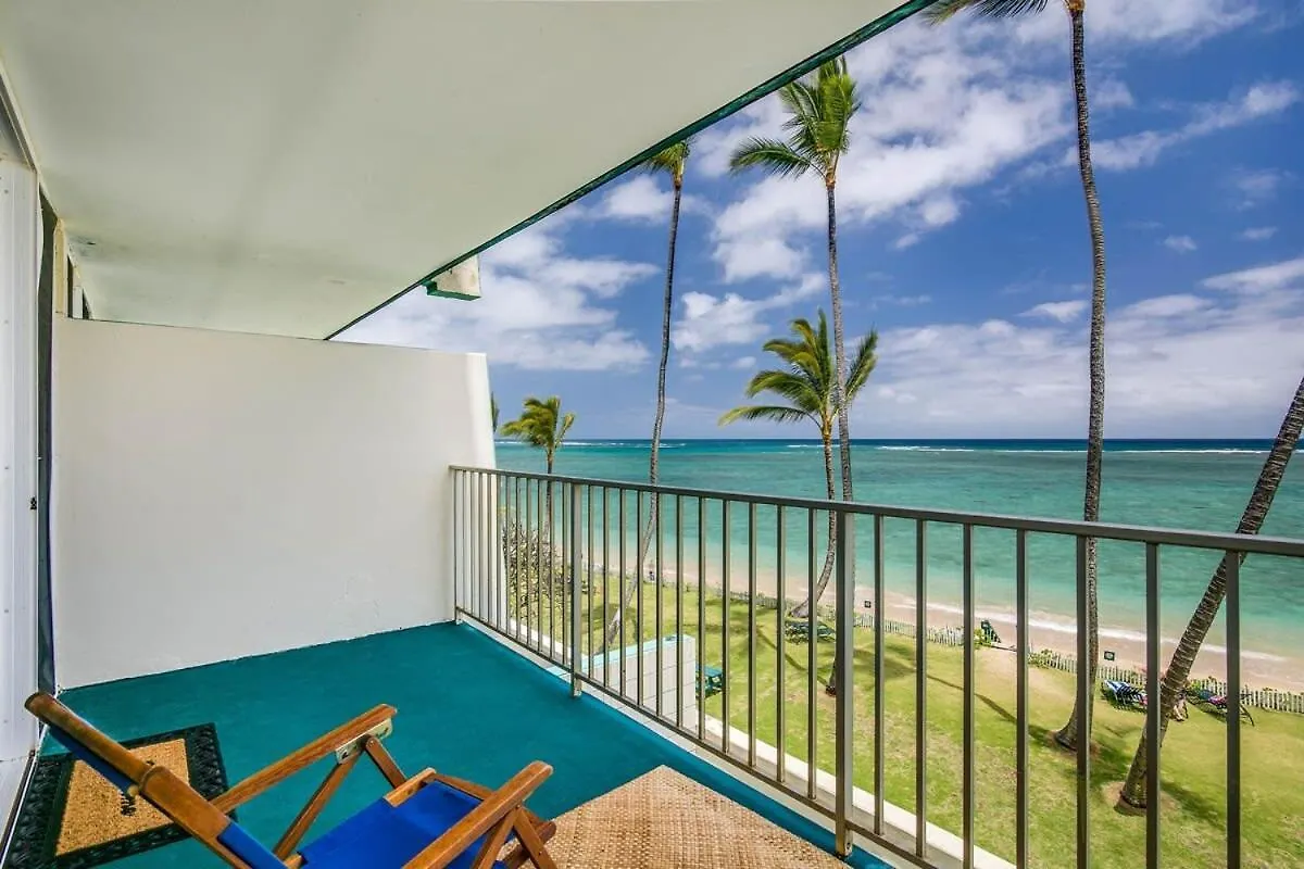 Luxury Beachfront Condo Hau'ula