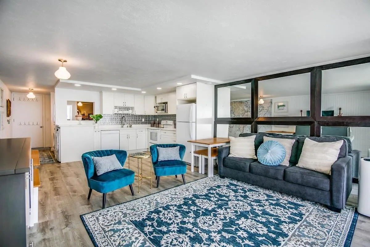 Holiday home Luxury Beachfront Condo Hau'ula