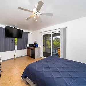 Homestay Blue Hawaiian, Keaau