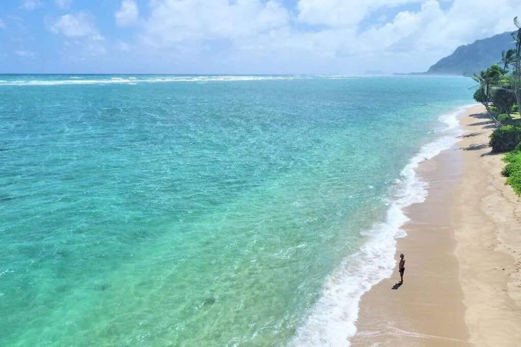 Luxury Beachfront Condo Hau'ula United States