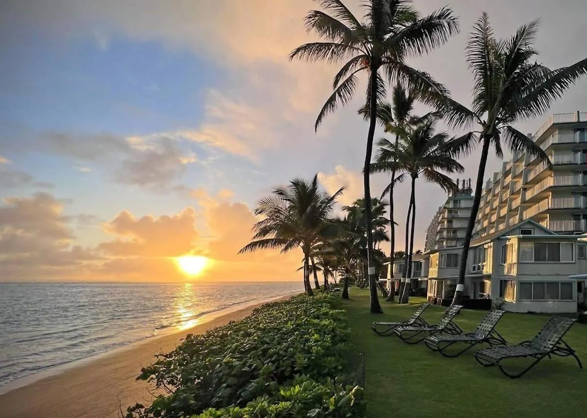 Luxury Beachfront Condo Hau'ula 0*,