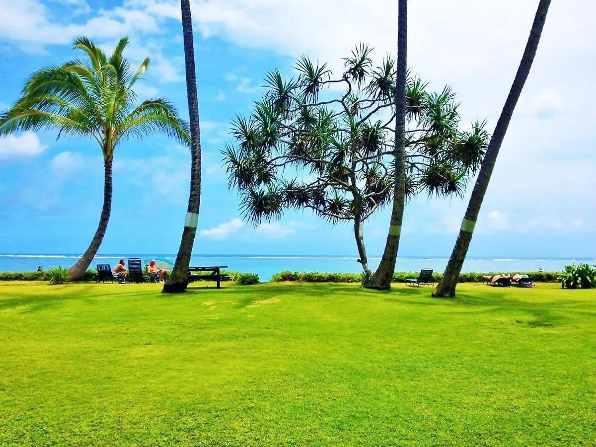 Luxury Beachfront Condo Hau'ula