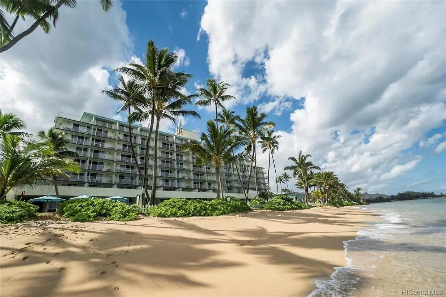 Luxury Beachfront Condo Hau'ula 0*,